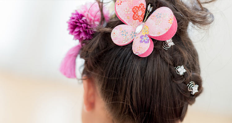 七五三の日本髪風アレンジ|髪飾り選びのポイント