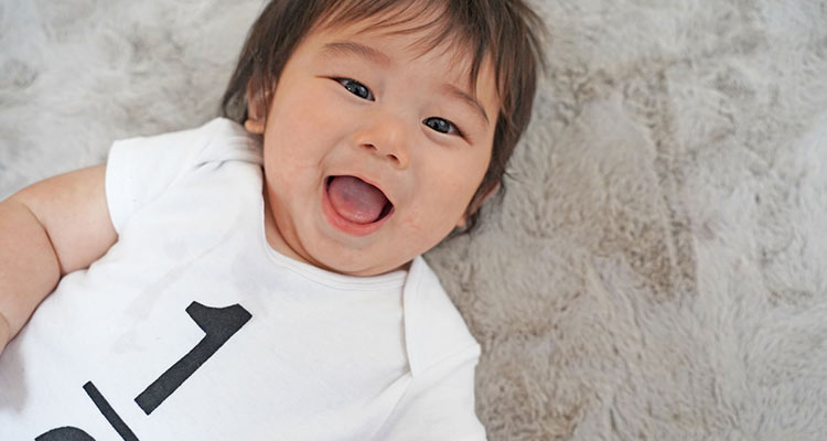 ハーフバースデーはプロの写真でも残そう!