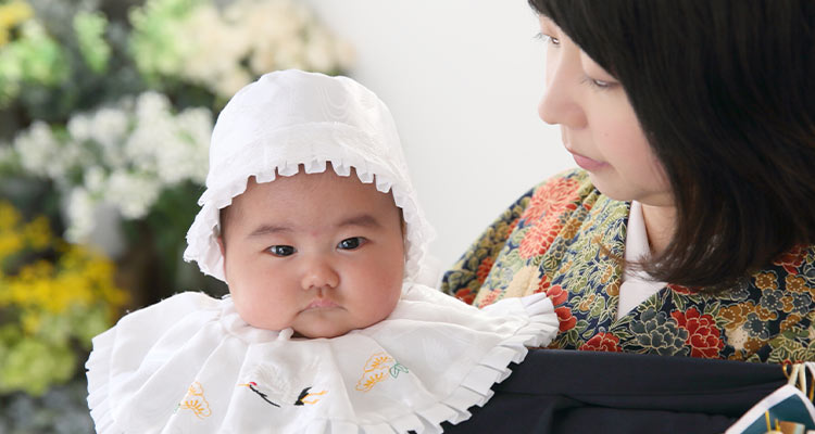 お宮参りの持ち物リストはこれ!用意する際のポイントや便利グッズも紹介